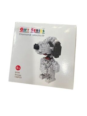 Diamond Blocks Micro Building Set - White & Black